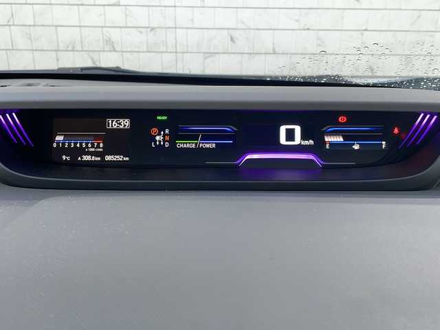 ホンダ フリード ハイブリット G ホンダセンシング 山形県 2018(平30)年 8.6万km ブルーホライゾンM 禁煙車/ホンダセンシング/・衝突軽減ブレーキ（ＣＭＢＳ）/・路外逸脱抑制機能/・先行車発進お知らせ機能/・アダプティブクルーズコントロール（ＡＣＣ）/・レーンキープアシスト（ＬＫＡＳ）/・標識認識機能/車両接近通報装置/両側パワースライドドア/純正ナビ(ＡＭ/FM/TV/BT)/純正ドライブレコーダー/ビルトインＥＴＣ/横滑り防止装置/ワイパーデアイサー