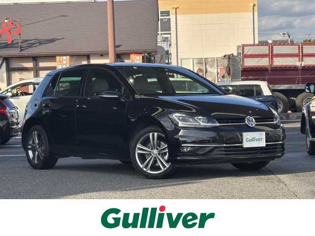 フォルクスワーゲン ゴルフ TSI ハイライン マイスター 奈良県 2020(令2)年 6.8万km ディープブラックパールエフェクト 1オーナー/純正メーカーナビ/BT/CD/USB/DVD/SD/TV/AUX//ブラインドスポットモニター/テレビキャンセラー/レーンキープアシスト/コーナーセンサー/レーダークルコン/リアトラフィックアラート/ETC2.0/バックカメラ/パーキングアシスト/ステアリングスイッチ/パワーシート/レザーシート/シートヒーター/メモリーシート/MTモード付AT/プッシュスタート/オートLEDライト/保証書・取説・スペアキー