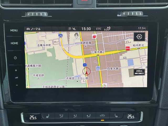 フォルクスワーゲン ゴルフ TSI ハイライン マイスター 奈良県 2020(令2)年 6.8万km ディープブラックパールエフェクト 1オーナー/純正メーカーナビ/BT/CD/USB/DVD/SD/TV/AUX//ブラインドスポットモニター/テレビキャンセラー/レーンキープアシスト/コーナーセンサー/レーダークルコン/リアトラフィックアラート/ETC2.0/バックカメラ/パーキングアシスト/ステアリングスイッチ/パワーシート/レザーシート/シートヒーター/メモリーシート/MTモード付AT/プッシュスタート/オートLEDライト/保証書・取説・スペアキー