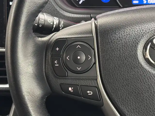 トヨタ ヴォクシー ZS 煌 三重県 2018(平30)年 5.2万km ホワイトパールクリスタルシャイン ガソリン/FF/MTモード付インパネCVT/純正 10インチナビ NSZT-Z66T/（AM/FM/CD/DVD/TV/SD/SDREC/Bluetooth）/バックガイドモニター/両側パワースライドドア/ドライブレコーダー 前方/ビルトイン ETC/モデリスタエアロ（フロントスポイラー、スタイリッシュモール、リヤスカート、リヤスポイラー）/Toyota Safety Sense/・プリクラッシュセーフティ［PCS］/・レーンディパーチャーアラート［LDA］/・オートハイビーム［AHB］/・横滑り防止装置［TRC］/など/装備/・クルーズコントロール/・左右独立温度調整＆後席独立調整オートエアコン/・オートライト/・LED ヘッドランプ＆フロントフォグランプ/・ステアリングスイッチ/・プッシュスタート/・充電用USBジャックx2/・純正16inAW/・保/取/ナビ取/・スマートキーx1/など