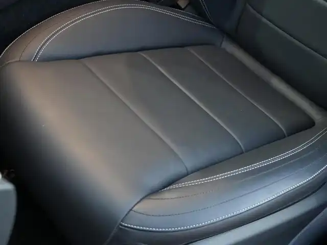 メルセデス・ベンツ Ｅ２２０ｄ SWアバンギャルド AMGライン 静岡県 2019(令1)年 5.5万km カバンサイトブルー レザーエクスクルーシブ/ブラックレザーシートシートヒーター/CommandHDDナビフルセグTVBluetooth/全方位カメラ/ヘッドアップディスプレイ/ブルメスターサラウンド/エアバランス/パワーバックドア/DSRCETC