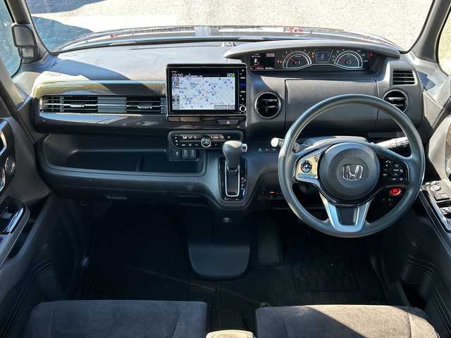 ホンダ Ｎ ＢＯＸ カスタム G EX ホンダセンシング 埼玉県 2020(令2)年 6.5万km プレミアムベルベットパープル・パール ワンオーナー/ホンダセンシング/　・衝突軽減ブレーキ/　・誤発進抑制機能/　・後方誤発進抑制機能/　・歩行者事故低減ステアリング/　・路外逸脱抑制機能/　・先行車発進お知らせ機能/　・標識認識機能/　・オートハイビーム/　・アダプティブクルーズコントロール/　・車線維持支援システム/Gathers純正ナビゲーション(VXU-207NBi)/AM/FM/CD/DVD/BT/USB/フルセグＴＶ/バックカメラ/ビルトインＥＴＣ/コーナーセンサー/片側パワースライドドア/取扱説明書/保証書/スペアキー1本