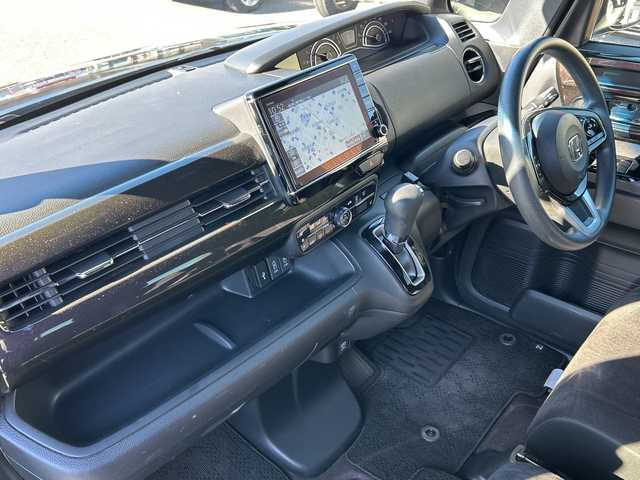 ホンダ Ｎ ＢＯＸ カスタム G EX ホンダセンシング 埼玉県 2020(令2)年 6.5万km プレミアムベルベットパープル・パール ワンオーナー/ホンダセンシング/　・衝突軽減ブレーキ/　・誤発進抑制機能/　・後方誤発進抑制機能/　・歩行者事故低減ステアリング/　・路外逸脱抑制機能/　・先行車発進お知らせ機能/　・標識認識機能/　・オートハイビーム/　・アダプティブクルーズコントロール/　・車線維持支援システム/Gathers純正ナビゲーション(VXU-207NBi)/AM/FM/CD/DVD/BT/USB/フルセグＴＶ/バックカメラ/ビルトインＥＴＣ/コーナーセンサー/片側パワースライドドア/取扱説明書/保証書/スペアキー1本