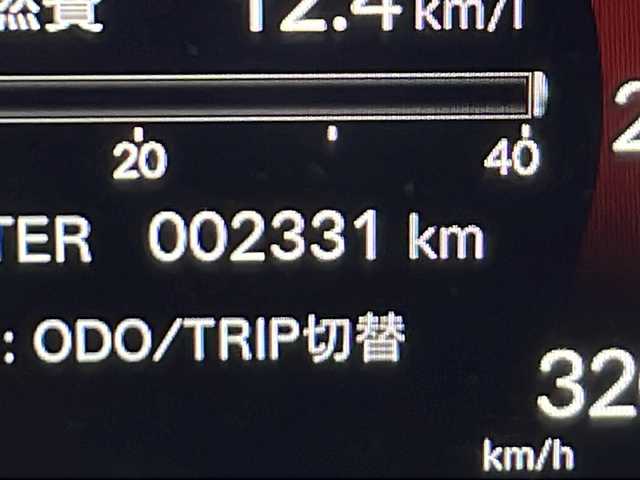 ホンダ シビック タイプR 埼玉県 2024(令6)年 0.3万km チャンピオンシップホワイト ワンオーナー/AIS検査済み/登録時走行2400km/6MT/HONDA　CONNECTディスプレイ/ホンダセンシング/レーンキープアシスト/アダプティブクルーズコントロール/純正ビルトインETC2.0/ブラインドスポットモニター/TYPE R専用10.2インチデジタルグラフィックメーター/Honda LogR/前後コーナーセンサー/ヒルスタートアシスト/ブレーキホールド/純正19インチリバースリムアルミホイール/純正フロアマット/ブレンボキャリパー/フルLEDヘッドライト/プッシュスタート/スマートキー/スペアキー/オートライト/オートマチックハイビーム/電動格納ミラー/ドアミラーウインカー/ドアバイザー