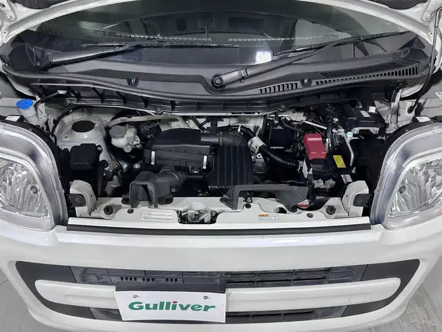 スズキ スペーシア HYBRID X 佐賀県 2018(平30)年 1.5万km ピュアホワイトP 社外8インチナビ/フルセグTV/CD/DVD/Bluetooth/バックカメラ/衝突被害軽減システム/パーキングソナー/横滑り防止装置/オートライト/オートマチックハイビーム/両側パワースライドドア/運転席シートヒーター/後席サンシェード/ETC/ISOFIX対応シート/サーキュレーター/純正ドアバザー/スマートキー/スペアキー×１/プッシュスタート/電動格納ミラー/ウィンカーミラ