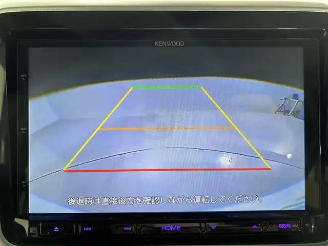 スズキ スペーシア HYBRID X 佐賀県 2018(平30)年 1.5万km ピュアホワイトP 社外8インチナビ/フルセグTV/CD/DVD/Bluetooth/バックカメラ/衝突被害軽減システム/パーキングソナー/横滑り防止装置/オートライト/オートマチックハイビーム/両側パワースライドドア/運転席シートヒーター/後席サンシェード/ETC/ISOFIX対応シート/サーキュレーター/純正ドアバザー/スマートキー/スペアキー×１/プッシュスタート/電動格納ミラー/ウィンカーミラ