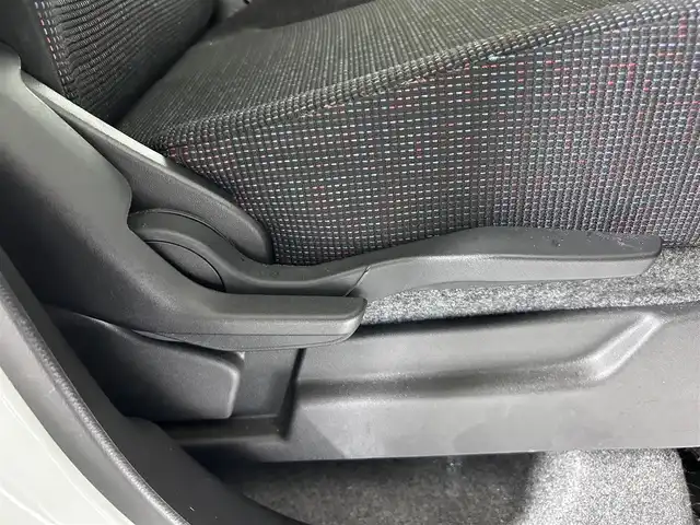 スズキ スペーシア HYBRID X 佐賀県 2018(平30)年 1.5万km ピュアホワイトP 社外8インチナビ/フルセグTV/CD/DVD/Bluetooth/バックカメラ/衝突被害軽減システム/パーキングソナー/横滑り防止装置/オートライト/オートマチックハイビーム/両側パワースライドドア/運転席シートヒーター/後席サンシェード/ETC/ISOFIX対応シート/サーキュレーター/純正ドアバザー/スマートキー/スペアキー×１/プッシュスタート/電動格納ミラー/ウィンカーミラ