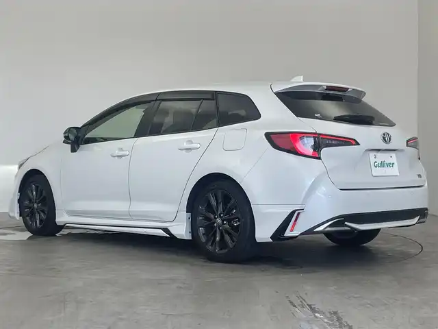 トヨタ カローラツーリング ハイブリッド ダブルバイビー 埼玉県 2023(令5)年 2.6万km プラチナホワイトパールマイカ モデリスタエアロ/Toyota Safety Sense/純正１０．５型ナビ/バックカメラ/地デジＴＶ/ビルトインＥＴＣ２．０/レーダークルーズコントロール/ＢＳＭ/白革レザー/シートヒーター/ステアリングヒーター/純正アルミホイール