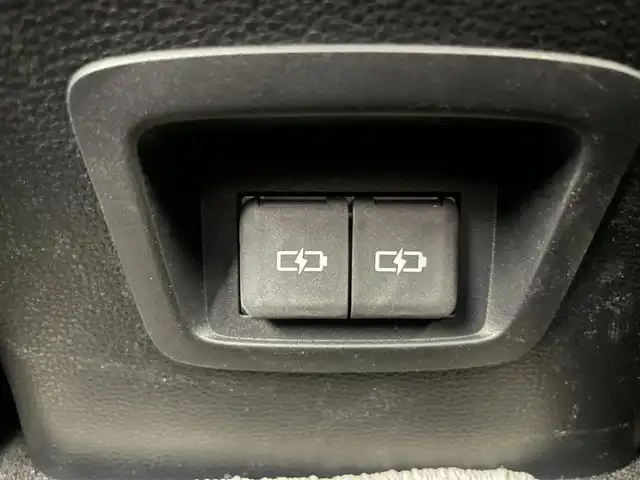 トヨタ カローラツーリング ハイブリッド ダブルバイビー 埼玉県 2023(令5)年 2.6万km プラチナホワイトパールマイカ モデリスタエアロ/Toyota Safety Sense/純正１０．５型ナビ/バックカメラ/地デジＴＶ/ビルトインＥＴＣ２．０/レーダークルーズコントロール/ＢＳＭ/白革レザー/シートヒーター/ステアリングヒーター/純正アルミホイール