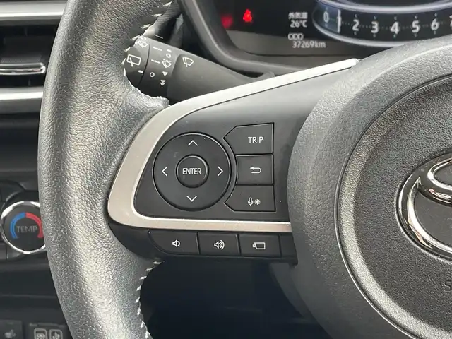 トヨタ ライズ Z 東京都 2020(令2)年 3.8万km ブラックマイカメタリック/シャイニングホワイトパール 純正９型ＤＡ　/全周囲　/前席シートヒーター　　/ＥＴＣ　/ＬＥＤヘッド　/フルセグＴＶ　/Ｂｌｕｅｔｏｏｔｈ　/追従クルコン　/純正１７インチＡＷ　　/シーケンシャルウィンカー　/衝突被害軽減　/レーンキープ