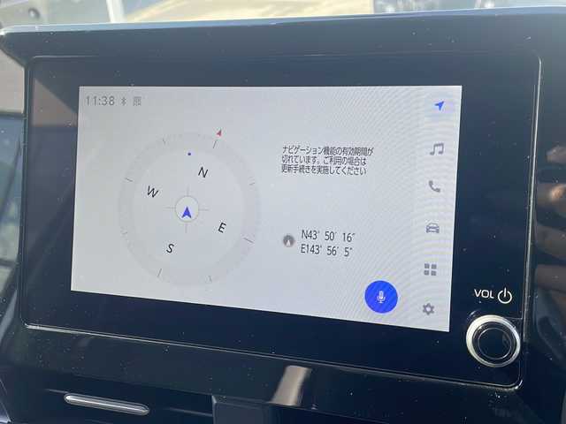 トヨタ ヴォクシー S－Z 道東・釧路十勝 2024(令6)年 2.3万km ホワイトパールクリスタルシャイン ・４WD/・寒冷地仕様/・純正ディスプレイオーディオ/　（BT・ラジオ・Miracast USB Applecarplay Androidauto）/・スマートキー/・プッシュスタート/・両側パワースライドドア/・ハーフレザーシート/・前席シートヒーター/・トヨタセーフティセンス/・プリクラッシュセーフティ/・レーダークルーズコントロール/・レーンキープアシスト/・前後コーナーセンサー/・オートライト/・LEDライト