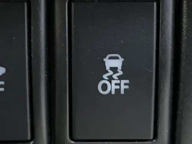 スズキ エブリイ PC リミテッド 福岡県 2018(平30)年 5.9万km シルキーシルバーメタリック ＲＢＳ装着車　/衝突軽減ブレーキ　/横滑り防止装置　/電格ミラー　/オーバーヘッドコンソール　/Ｗエアバック　/社外ドライブレコーダー　/前席パワーウインドウ　/リモコンキー　/純正オーディオ　/ヘッドライトレベライザー