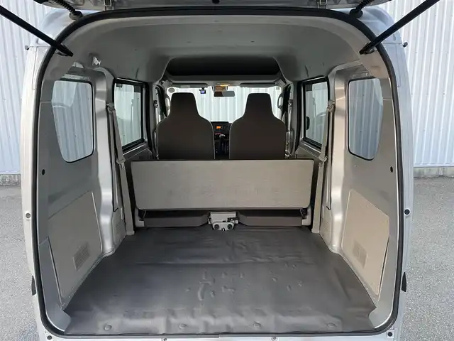 スズキ エブリイ PC リミテッド 福岡県 2018(平30)年 5.9万km シルキーシルバーメタリック ＲＢＳ装着車　/衝突軽減ブレーキ　/横滑り防止装置　/電格ミラー　/オーバーヘッドコンソール　/Ｗエアバック　/社外ドライブレコーダー　/前席パワーウインドウ　/リモコンキー　/純正オーディオ　/ヘッドライトレベライザー