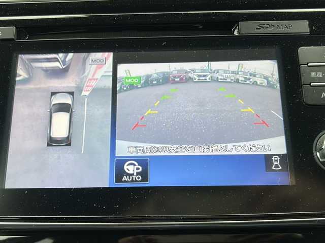 日産 リーフ X 栃木県 2018(平30)年 2.7万km ブリリアントシルバー 純正ナビ/ＴＶ視聴可/３６０°カメラ/デジタルインナーミラー/Ｂｌｕｅｔｏｏｔｈ/前後ドライブレコーダー/ＥＴＣ/クルーズコントロール/Ｅ－ｐｅｄａｌ/ＥＴＣ/パーキングアシスト/シートヒーター/ステアリングヒーター/純正フロアマット/ABS/横滑り防止機能/コーナーセンサー/レーンキープアシスト/盗難防止装置/衝突被害軽減システム