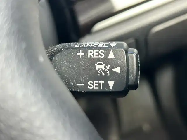 トヨタ クラウン ハイブリッド アスリートS 静岡県 2016(平28)年 6.8万km オレンジM 特別カラー茜色/純正9インチメーカーナビ/（FM/AM/Bluetooth/AUX/CD/Blue-ray）/フルセグTV/純正エアロモデリスタ/純正ドラレコ/ETC2.0/バックカメラ/オートライト/レーダークルーズコントロール/クリアランスソナー/パワーシート/シートヒーター/純正19AW