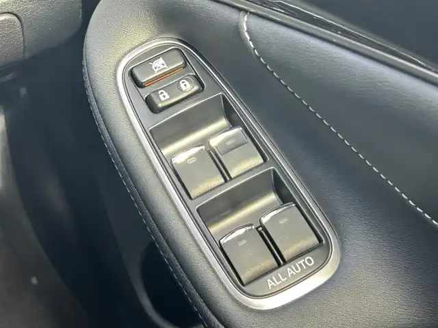 トヨタ クラウン ハイブリッド アスリートS 静岡県 2016(平28)年 6.8万km オレンジM 特別カラー茜色/純正9インチメーカーナビ/（FM/AM/Bluetooth/AUX/CD/Blue-ray）/フルセグTV/純正エアロモデリスタ/純正ドラレコ/ETC2.0/バックカメラ/オートライト/レーダークルーズコントロール/クリアランスソナー/パワーシート/シートヒーター/純正19AW