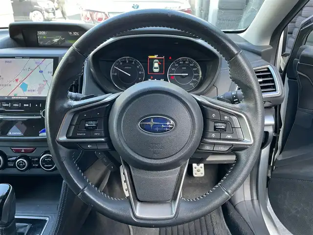 スバル インプレッサ スポーツ 2．0i－S アイサイト 滋賀県 2016(平28)年 6.4万km クリスタルホワイトP STIエアロ/レザーシート/純正8型SDナビ/【Bluetooth/CD/DVD/フルセグ】/純正LEDヘッドライト/純正18AW/電子パーキング/シートヒーター/パワーシート/追従クルーズコントロール/パドルシフト/アイドリングストップ/コーナーセンサー/レーンキープアシスト/ふらつき防止装置/衝突被害軽減システム/バックカメラ/ETC/スマートキー