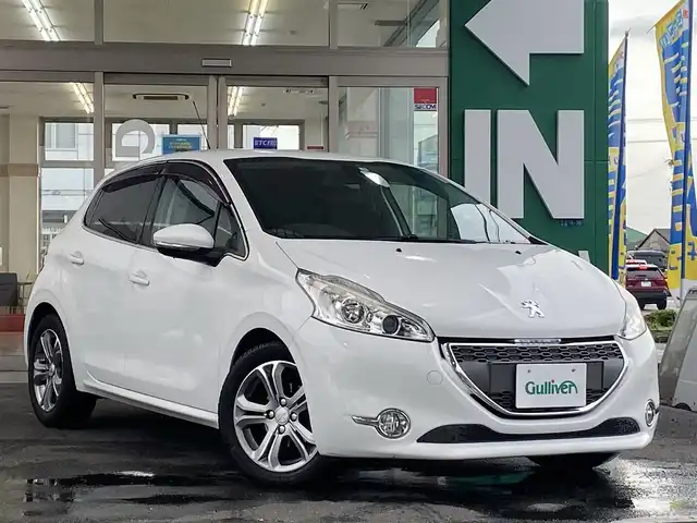 プジョー ２０８ プレミアム 12年式 平成24年式 ビアンカホワイト Id 中古車検索のガリバー