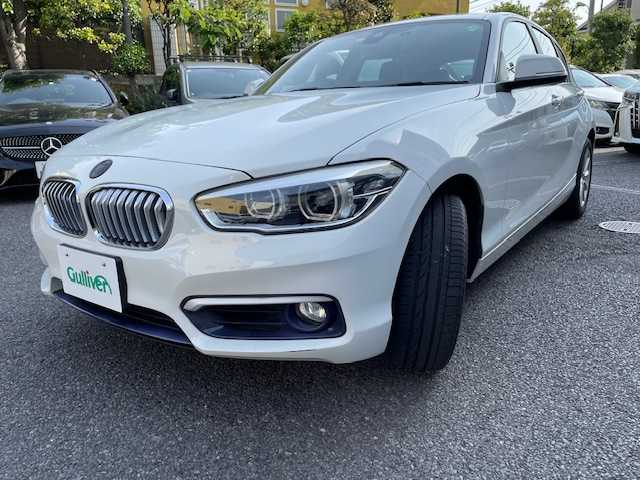 ＢＭＷ １１８ｄ スタイル 東京都 2016(平28)年 5万km アルピンホワイトⅢ インテリジェントセーフティ（・衝突被害軽減ブレーキ（警告付）・歩行者検知（昼）・車線逸脱警報・レーンキープアシスト・速度警告）/アクティブクルーズコントロール/パーキングサポートパッケージ（リアビューカメラ・パークディスタンスコントロール）/ワンオーナー/保証書・取説・スマートキー×２/MTモード付AT /アイドリングストップ/ドライブモードセレクト/革巻きステア・ステアリングスイッチ/パスクロス/レザーコンビシート/純正HDDナビ/DVD/CDUSB/AUX/BT/ルームミラー型ETC/外ドライブレコーダー/純正１６インチアルミ/アダプティブLEDヘッドライト・オートライト・前後フォグ/横滑り防止装置/トノカバー/ウィンカーミラー