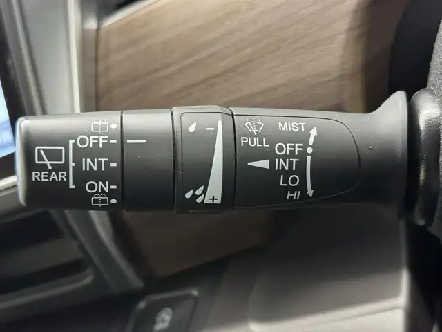 ホンダ フリード G ホンダセンシング 三重県 2021(令3)年 2.8万km ミッドナイトブルービームM ガソリン/FF/インパネCVT/純正 9インチナビ VXM-217VFNi/（CD/DVD/RADIO/TV/SD/Music Rack/USB/iPod/Bluetooth/CarPlay）/バックカメラ/両側パワースライドドア/ドライブレコーダー 前後/ビルトインETC（ナビ連動）/Honda SENSING/・衝突軽減ブレーキ［CMBS］/・車線維持支援システム［LKAS］/・アダプティブクルーズコントロール［ACC］/・路外逸脱抑制機能/・先行車発進お知らせ機能/・標識認識機能/装備/・【OP】LEDヘッドライト＋アクティブコーナリングライト/・シートヒーター（D/N）/・オートエアコン/・オートライト/・【OP】ステアリングスイッチ/・熱線入りフロントワイパー＆ドアミラーヒーター/・プッシュスタート/・スマートキーx2/・純正ホイールキャップ＆15インチスチールホイール/・保/取