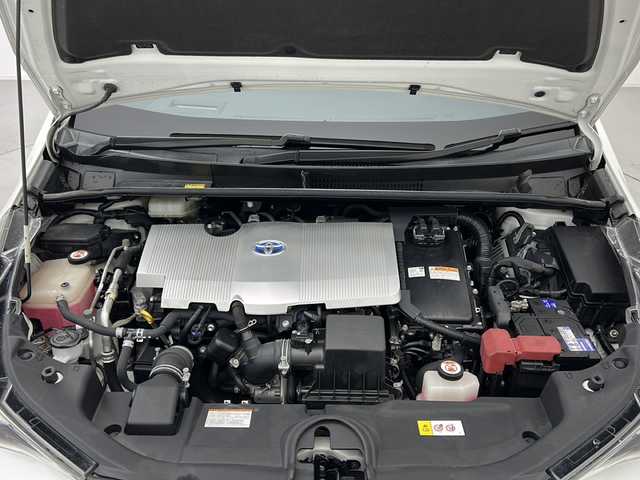 トヨタ プリウス A 宮城県 2016(平28)年 2.4万km ホワイトパールクリスタルシャイン 純正ナビ/(AM/FM/SD/フルセグTV/CD/USB/Bluetooth)/バックカメラ/前方ドライブレコーダー/ETC/パーキングアシスト/レーダークルーズコントロール/ブラインドスポットモニター/ヘッドアップディスプレイ/プッシュスタート/スマートキー/オートライト/オートマチックハイビーム/LEDヘッドライト/フォグ/ドアバイザー/純正フロアマット/純正15インチアルミホイール