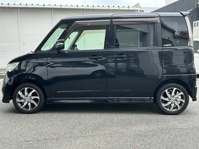 日産 ルークス ハイウェイスター ターボ 福岡県 2012(平24)年 8.2万km ブルーイッシュブラック 純正ナビ（Bluetooth・フルセグテレビ・DVD・CD・AM・FM）/両側パワースライドドア/バックカメラ/ETC/プッシュスタートボタン/オートライト/ウインカーミラー/14インチ純正アルミホイール/純正フロアマット/スマートキー/AACエアコン/盗難防止装置/パワーウィンド/ドアバイザー