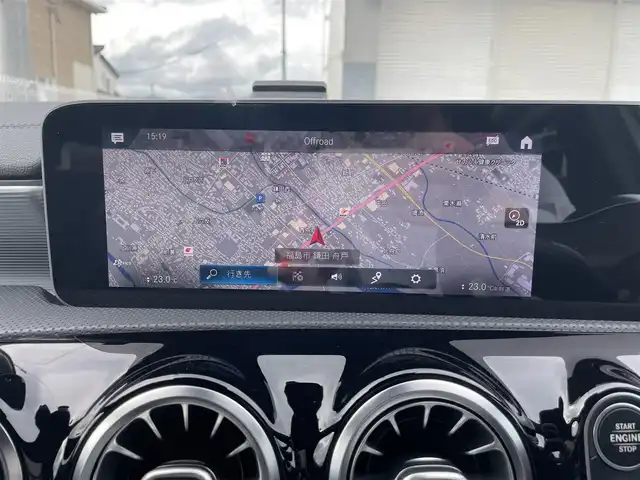 メルセデス・ベンツ Ｍ・ベンツ Ａ２５０ 4MATIC AMGライン 福島県 2021(令3)年 3.7万km デジタルホワイト 純正メモリーナビ/BT/USB/フルセグTV/サンルーフ/黒レザーシート/パワーシート/シートヒーター/レーダーセーフティパッケージ/レーダークルーズコントロール/クリアランスソナー/360°カメラシステム/アイドリングストップ/パドルシフト/ドライブレコーダー/ETC 2.0/ワイヤレス充電/オートライト/LEDヘッドライト/フロアマット