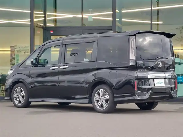 ホンダ ステップワゴン スパーダ eHEV G EXホンダS 東京都 2020(令2)年 4.6万km プレミアムスパークルブラックパール 純正ナビ/フルセグ/バックカメラ/ビルトインETC2.0/ドライブレコーダー/両側パワースライドドア/シートヒーター/わくわくゲート/衝突軽減ブレーキ/レーンキープアシスト/アダプティブクルーズコントロール/スマートキー/LEDヘッドライト
