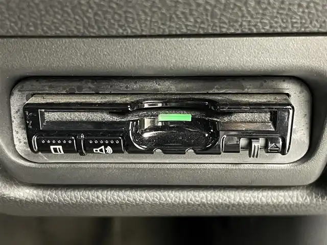 ホンダ ステップワゴン モデューロX 茨城県 2017(平29)年 7.7万km パール 純正ナビ/・メモリナビ/・バックカメラ/・CDチェンジャー/・Bluetooth接続/フルエアロ/両側パワースライドドア/ドライブレコーダー/レーンアシストキープ/LEDヘッドライト/ウインカーミラー/パドルシフト/ハーフレザーシート/カーテンエアバッグ/USB入力/アイドリングストップ/エンジンスタート/オートライト/盗難防止装置/横滑り防止装置/衝突被害防止装置/ABS