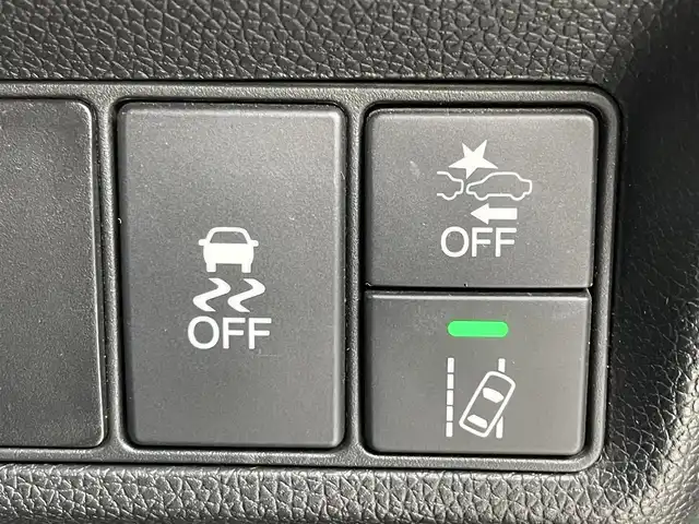 ホンダ ステップワゴン モデューロX 茨城県 2017(平29)年 7.7万km パール 純正ナビ/・メモリナビ/・バックカメラ/・CDチェンジャー/・Bluetooth接続/フルエアロ/両側パワースライドドア/ドライブレコーダー/レーンアシストキープ/LEDヘッドライト/ウインカーミラー/パドルシフト/ハーフレザーシート/カーテンエアバッグ/USB入力/アイドリングストップ/エンジンスタート/オートライト/盗難防止装置/横滑り防止装置/衝突被害防止装置/ABS