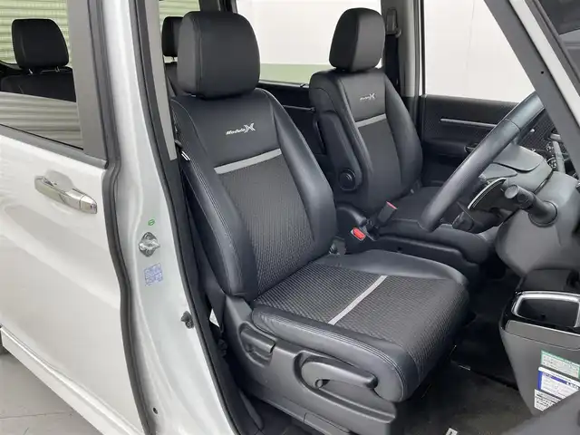 ホンダ ステップワゴン モデューロX 茨城県 2017(平29)年 7.7万km パール 純正ナビ/・メモリナビ/・バックカメラ/・CDチェンジャー/・Bluetooth接続/フルエアロ/両側パワースライドドア/ドライブレコーダー/レーンアシストキープ/LEDヘッドライト/ウインカーミラー/パドルシフト/ハーフレザーシート/カーテンエアバッグ/USB入力/アイドリングストップ/エンジンスタート/オートライト/盗難防止装置/横滑り防止装置/衝突被害防止装置/ABS