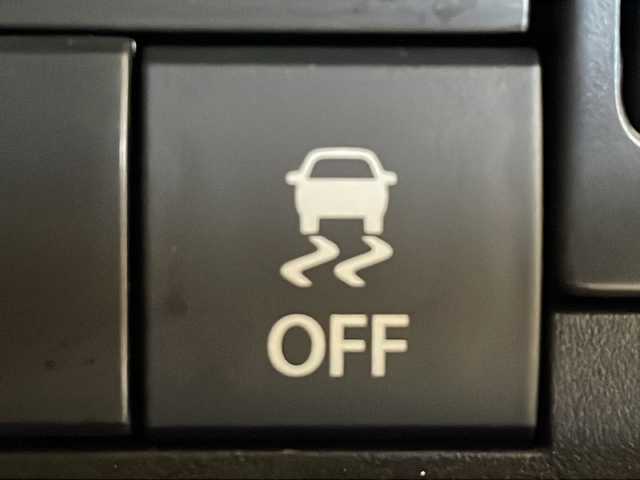 スズキ ハスラー タフワイルド・ターボ 福井県 2024(令6)年 0.6万km オフブルーメタリック/ブラック 2トーン 純正9インチメモリーナビ/フルセグTV/BT/DVD/CD/USB/全方位モニター/セーフティサポート/・アダプティブクルーズコントロール/・デュアルカメラブレーキサポート/・後退時ブレーキサポート/・パーキングセンサー/・車線逸脱抑制機能/・車線逸脱警報機能/・ふらつき警報機能/・先行車発進お知らせ機能/・標識認識機能/・ハイビームアシスト/ETC/シートヒーター/オートライト/LEDヘッドライト/LEDフォグランプ/純正15インチアルミホイール/ルーフレール/MTモード付AT/プッシュスタート/スマートキー×2