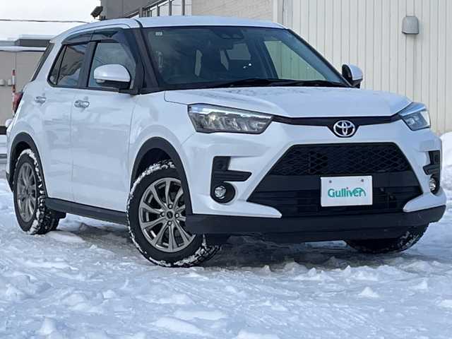 トヨタ ライズ G 道北・旭川 2019(令1)年 5.3万km シャイニングホワイトパール /4WD//寒冷地仕様//純正ナビ/CD/DVD/BT/SD/フルセグ//バックカメラ//禁煙車//クリアランスソナー//衝突軽減ブレーキ//横滑り防止//アイドリングストップ//BSM//RCTA//ETC//オートライト//オートマチックハイビーム//レーンキープアシスト//LEDヘッドライト//フォグランプ//純正AW付夏タイヤ積込//純正フロアマット//ドアバイザー//保証書