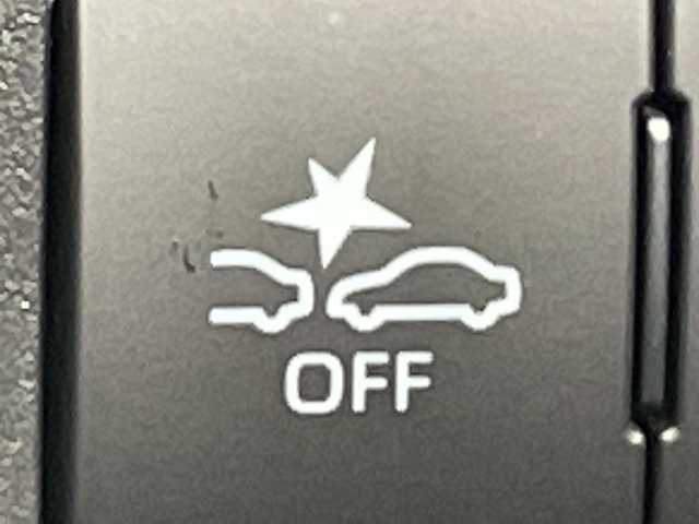 トヨタ ライズ G 道北・旭川 2019(令1)年 5.3万km シャイニングホワイトパール /4WD//寒冷地仕様//純正ナビ/CD/DVD/BT/SD/フルセグ//バックカメラ//禁煙車//クリアランスソナー//衝突軽減ブレーキ//横滑り防止//アイドリングストップ//BSM//RCTA//ETC//オートライト//オートマチックハイビーム//レーンキープアシスト//LEDヘッドライト//フォグランプ//純正AW付夏タイヤ積込//純正フロアマット//ドアバイザー//保証書