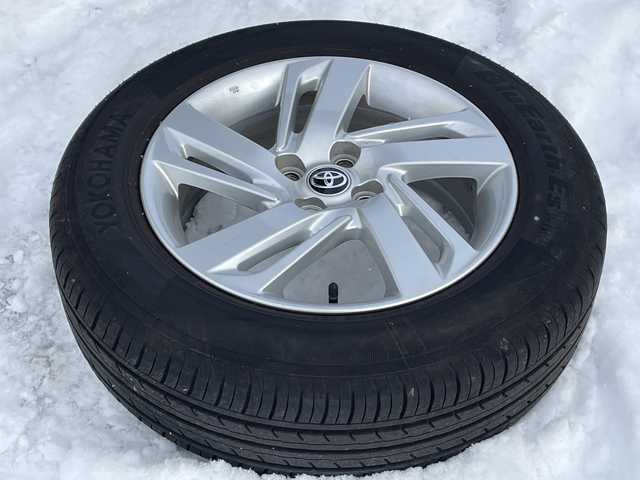 トヨタ ライズ G 道北・旭川 2019(令1)年 5.3万km シャイニングホワイトパール /4WD//寒冷地仕様//純正ナビ/CD/DVD/BT/SD/フルセグ//バックカメラ//禁煙車//クリアランスソナー//衝突軽減ブレーキ//横滑り防止//アイドリングストップ//BSM//RCTA//ETC//オートライト//オートマチックハイビーム//レーンキープアシスト//LEDヘッドライト//フォグランプ//純正AW付夏タイヤ積込//純正フロアマット//ドアバイザー//保証書