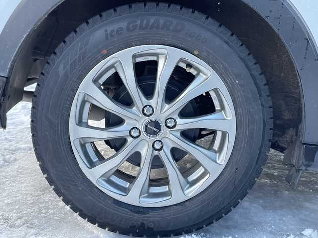 トヨタ ライズ G 道北・旭川 2019(令1)年 5.3万km シャイニングホワイトパール /4WD//寒冷地仕様//純正ナビ/CD/DVD/BT/SD/フルセグ//バックカメラ//禁煙車//クリアランスソナー//衝突軽減ブレーキ//横滑り防止//アイドリングストップ//BSM//RCTA//ETC//オートライト//オートマチックハイビーム//レーンキープアシスト//LEDヘッドライト//フォグランプ//純正AW付夏タイヤ積込//純正フロアマット//ドアバイザー//保証書