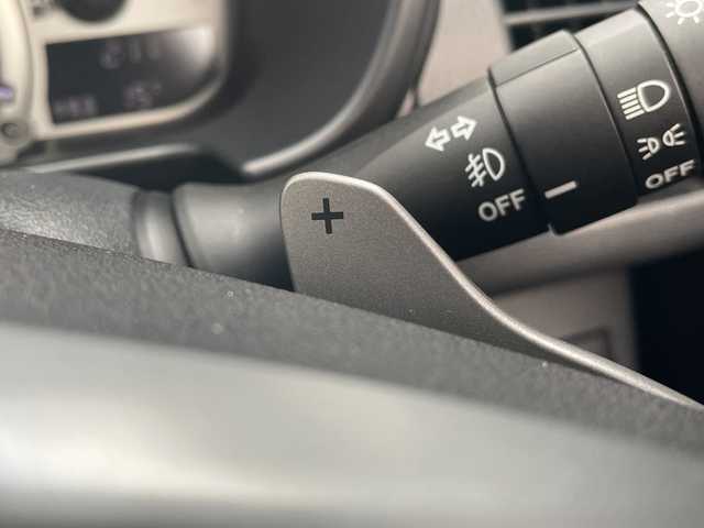 ダイハツ コペン セロS 広島県 2016(平28)年 6.5万km グレー 禁煙車/純正ナビ（NSZN-W66D）/・フルセグ/CD/DVD/Bluetooth/バックカメラ/レカロシート/シートヒーター/ＭＯＭＯステアリング/パドルシフト/ステアリングスイッチ/ＬＥＤヘッドライト/フォグランプ/ユピテル３６０°ドライブレコーダー/ＥＴＣ/スマートキー/プッシュスタート/元色シルバー：カラーコードS28