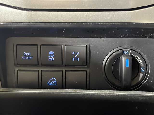 トヨタ ランドクルーザー プラド TX Lパッケージ 福岡県 2021(令3)年 5.2万km ホワイトパールクリスタルシャイン ４WD/Bluetooth接続/MIRACAST/ビルトインETC2.0/フルセグ/追従クルーズコントロール/USB端子/シートヒーター(D+N席)/エアシート(D+N席)/3列シート/AFS/フロントエアロパーツ(モデリスタ)/レーンキープアシスト/ダウンヒルアシストコントロール/スペアキー１本/D席+N席+サイドエアバック/カーテンエアバック