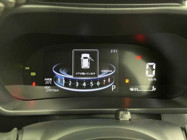 トヨタ ライズ Z 鹿児島県 2022(令4)年 2.2万km シャイニングホワイトパール 純正SDナビ　/（フルセグ/Ｂｌｕｅｔｏｏｔｈ/CD/DVD)　/レーダークルーズコントロール　/全方位カメラ　/スマートアシスト　/前後ドライブレコーダー　/シートヒーター　/オートハイビーム　/オートブレーキホールド　/ビルドインＥＴＣ/MTモード付AT/オートライト/AAC/アイドリングストップ/取扱説明書