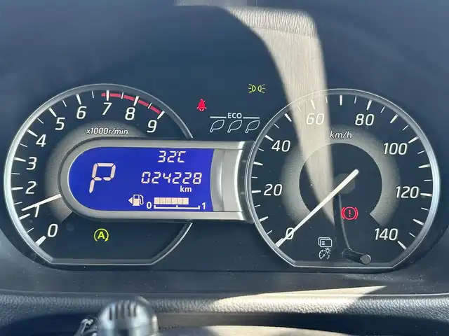 日産 デイズ ルークス ハイウェイスターX Gパッケージ 奈良県 2015(平27)年 2.5万km ホワイトパール フルセグナビ　/ドラレコ　/Ｂｌｕｅｔｏｏｔｈ　/ＥＴＣ　/スマートキー　/全方位カメラ　/ドライブレコーダー　/両側パワースライドドア　/純正アルミホイール　/純正フロアマット　/リヤシーリングファン