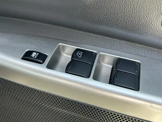 日産 デイズ ルークス ハイウェイスターX Gパッケージ 奈良県 2015(平27)年 2.5万km ホワイトパール フルセグナビ　/ドラレコ　/Ｂｌｕｅｔｏｏｔｈ　/ＥＴＣ　/スマートキー　/全方位カメラ　/ドライブレコーダー　/両側パワースライドドア　/純正アルミホイール　/純正フロアマット　/リヤシーリングファン