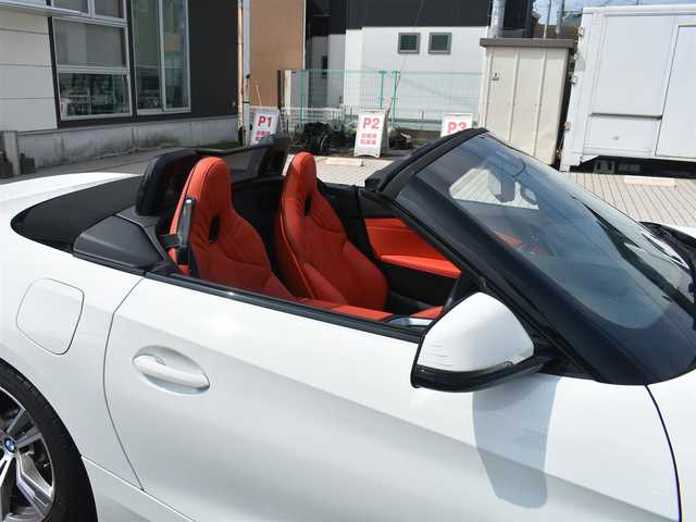 ＢＭＷ ＢＭＷ Ｚ４ sDrive20i Mスポーツ 神奈川県 2023(令5)年 1.2万km アルピンホワイトⅢ ワンオーナー/ダイアモンドステッチレッド革/純正HDDナビ/HiFi10スピーカー/Bluetooth/バックカメラ/ドライビングアシスト/アクティブクルーズコントロール/レーンデパーチャーウォーニング他/パーキングアシスト/アクティブパークディスタンスコントロール/パーキングアシスト/LEDヘッドライト/プッシュスタート/ETC/18インチアルミホイール/保証書
