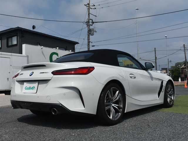 ＢＭＷ ＢＭＷ Ｚ４ sDrive20i Mスポーツ 神奈川県 2023(令5)年 1.2万km アルピンホワイトⅢ ワンオーナー/ダイアモンドステッチレッド革/純正HDDナビ/HiFi10スピーカー/Bluetooth/バックカメラ/ドライビングアシスト/アクティブクルーズコントロール/レーンデパーチャーウォーニング他/パーキングアシスト/アクティブパークディスタンスコントロール/パーキングアシスト/LEDヘッドライト/プッシュスタート/ETC/18インチアルミホイール/保証書