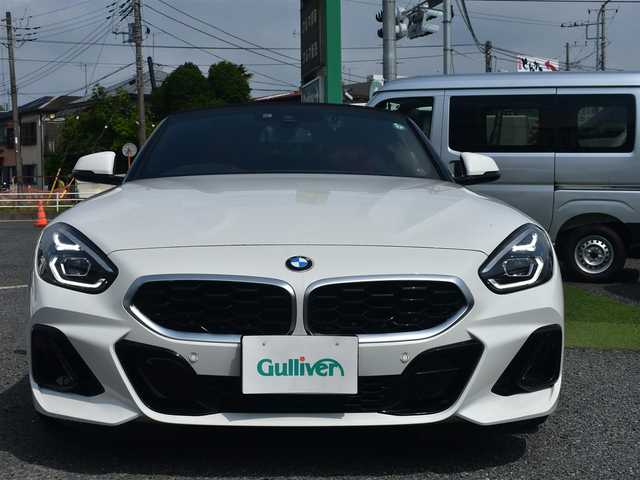 ＢＭＷ ＢＭＷ Ｚ４ sDrive20i Mスポーツ 神奈川県 2023(令5)年 1.2万km アルピンホワイトⅢ ワンオーナー/ダイアモンドステッチレッド革/純正HDDナビ/HiFi10スピーカー/Bluetooth/バックカメラ/ドライビングアシスト/アクティブクルーズコントロール/レーンデパーチャーウォーニング他/パーキングアシスト/アクティブパークディスタンスコントロール/パーキングアシスト/LEDヘッドライト/プッシュスタート/ETC/18インチアルミホイール/保証書