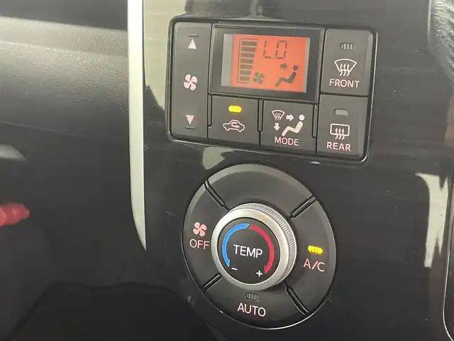 ダイハツ タント カスタム RS トップED SAⅡ 群馬県 2016(平28)年 3.7万km ブラックマイカメタリック 純正ナビ　バックカメラ　両側パワースライドドア　衝突軽減システム　レーンアシスト　横滑り防止　オートライト　LEDヘッドライト　純正アルミホイール　スマートキー　プッシュスタート　禁煙車