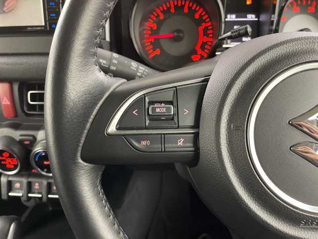 スズキ ジムニー XC 道央・札幌 2022(令4)年 2.1万km ジャングルグリーン ・4WD /ターボ/・社外ナビ  /フルセグ/BT/USB/DVD/CD/・バックカメラ/フロントカメラ/・社外エンジンスターター/・社外マフラー/社外ステップ/・３インチリフトアップ/・TOYOオープンカントリータイヤ/・冬タイヤ純正AW積込/・クルーズコントロール/・ヒルディセントロール/・レーンキープアシスト/・衝突軽減ブレーキ/横滑り防止装置/・ヒーテッドドアミラー/・取説/保証書/・LEDヘッドライト/オートライト/・フォグランプ/ドアバイザー/・ETC