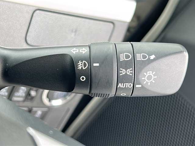 ダイハツ タント カスタムX トップED LTD SAⅢ 三重県 2018(平30)年 4.5万km パールホワイトⅢ 純正ナビ　/全周囲カメラ　/両側パワースライドドア /前席シートヒーター /コーナーセンサー /ハーフレザーシート /LEDヘッドライト /オートハイビーム /衝突軽減ブレーキ /純正フロアマット /電動格納ミラー /禁煙