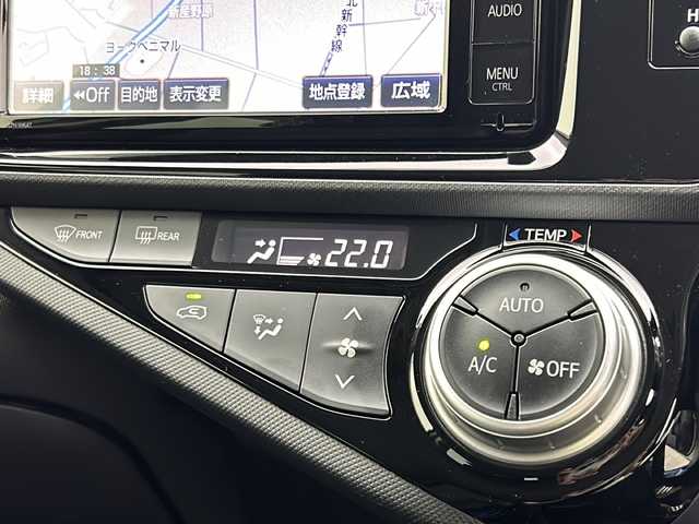 トヨタ アクア G ブラックソフトレザーセレ 宮城県 2015(平27)年 3.8万km ライムホワイトパールクリスタルシャイン 純正ナビ/(AM/FM/SD/TV/BT/CD/DVD)/バックカメラ/ビルトインETC/プッシュスタート/スマートキー/スペアキー/オートライト/LEDヘッドライト/フォグランプ/ヘッドライトレベライザー/ドアバイザー/純正フロアマット/社外15インチアルミホイール