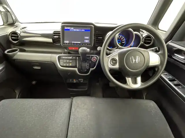 ホンダ Ｎ ＢＯＸ カスタム G SSパッケージ 熊本県 2017(平29)年 8.8万km クリスタルブラックパール 純正ナビ（CD・DVD・フルセグ・BT・ipod）/バックカメラ　/片側パワースライドドア　/ビルトインＥＴＣ　/横滑り防止/ドアバイザー/純正フロアマット/純正１４インチAW/オートライト/HIDライト/フォグランプ/スマートキー/プッシュスタート/保証書/取扱説明書