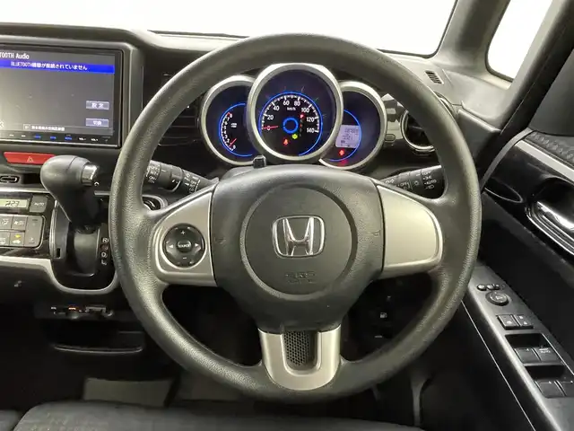 ホンダ Ｎ ＢＯＸ カスタム G SSパッケージ 熊本県 2017(平29)年 8.8万km クリスタルブラックパール 純正ナビ（CD・DVD・フルセグ・BT・ipod）/バックカメラ　/片側パワースライドドア　/ビルトインＥＴＣ　/横滑り防止/ドアバイザー/純正フロアマット/純正１４インチAW/オートライト/HIDライト/フォグランプ/スマートキー/プッシュスタート/保証書/取扱説明書